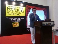 Mr Joe Wong present speech in Property & Investment Exhibition at Mid Valley 