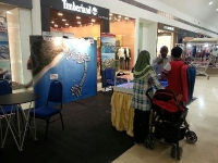 Promoting The Hibiscus in Mesra Mall, Kerteh, Terengganu